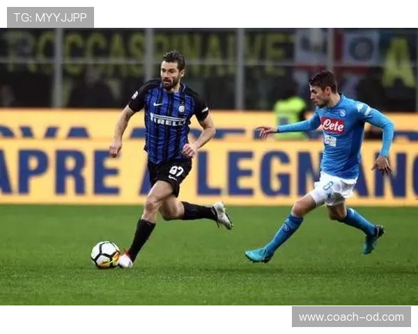 本坦库尔战术作用显著，中场表现稳健